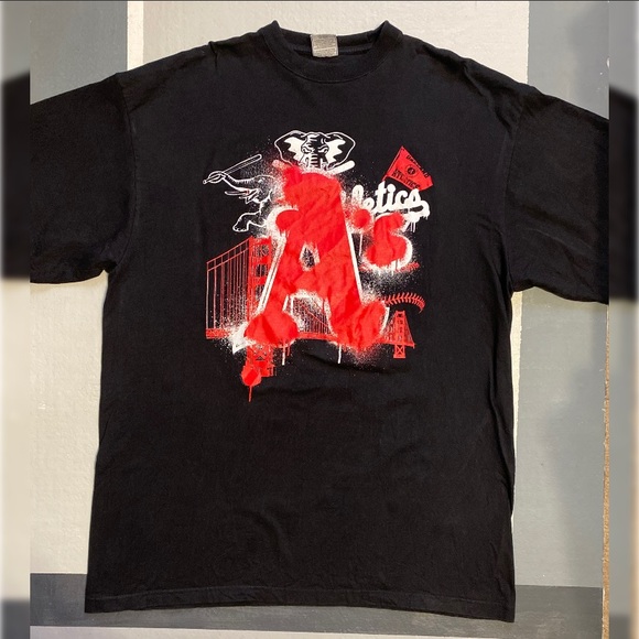 Men's Heavy Weight A's Graphic T-Shirt - Picture 1 of 4